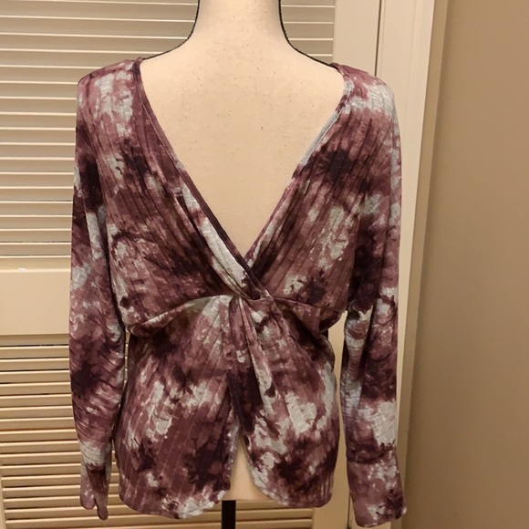 I. N. San Francisco Dolman Sleeve Tie-Dye Twist Back Top in Dark Mauve - Picture 9 of 15